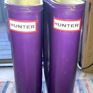 Purple hunter boots